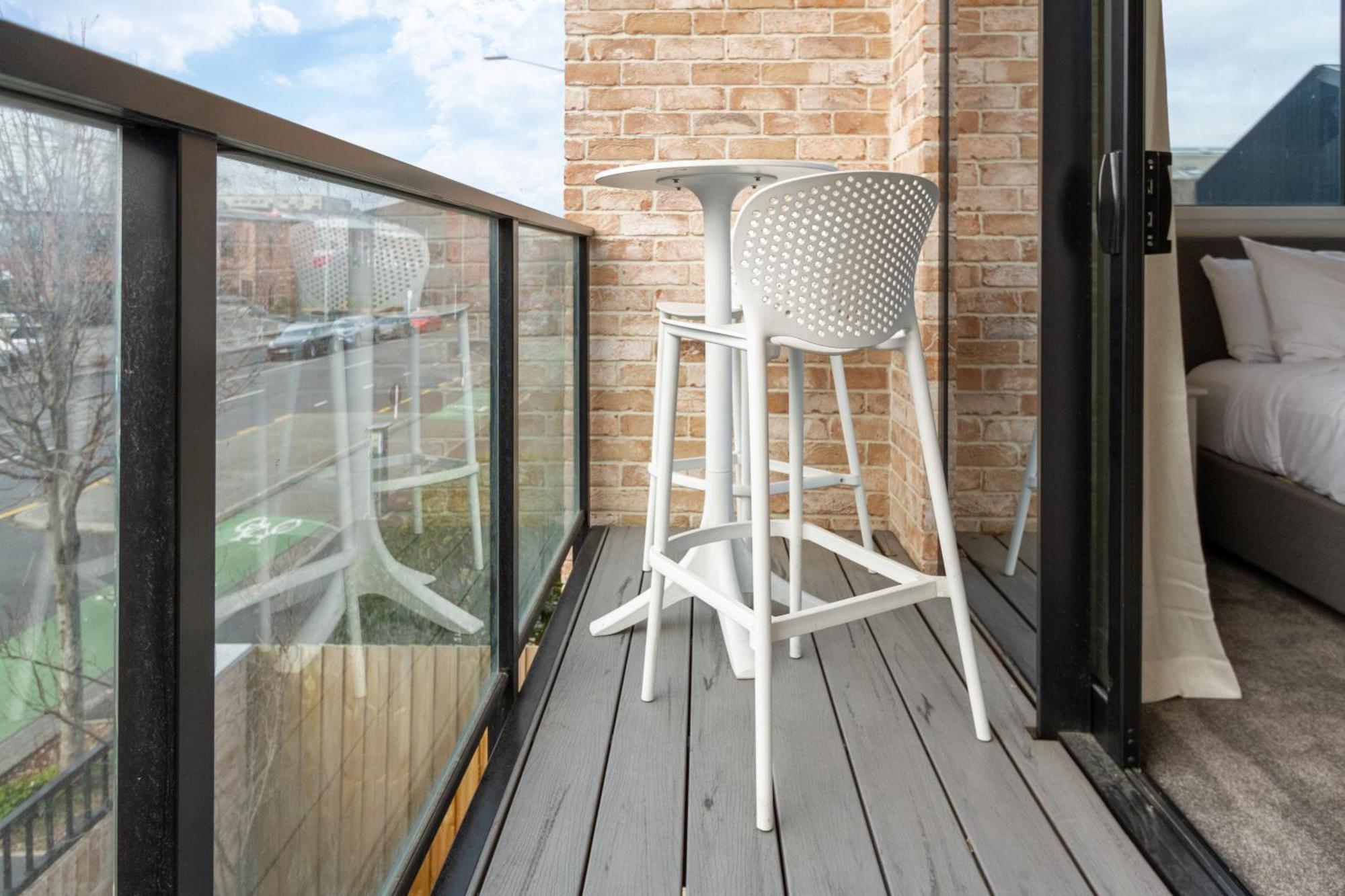 Stylish Central City Townhouse Next To Little High Christchurch Exterior photo